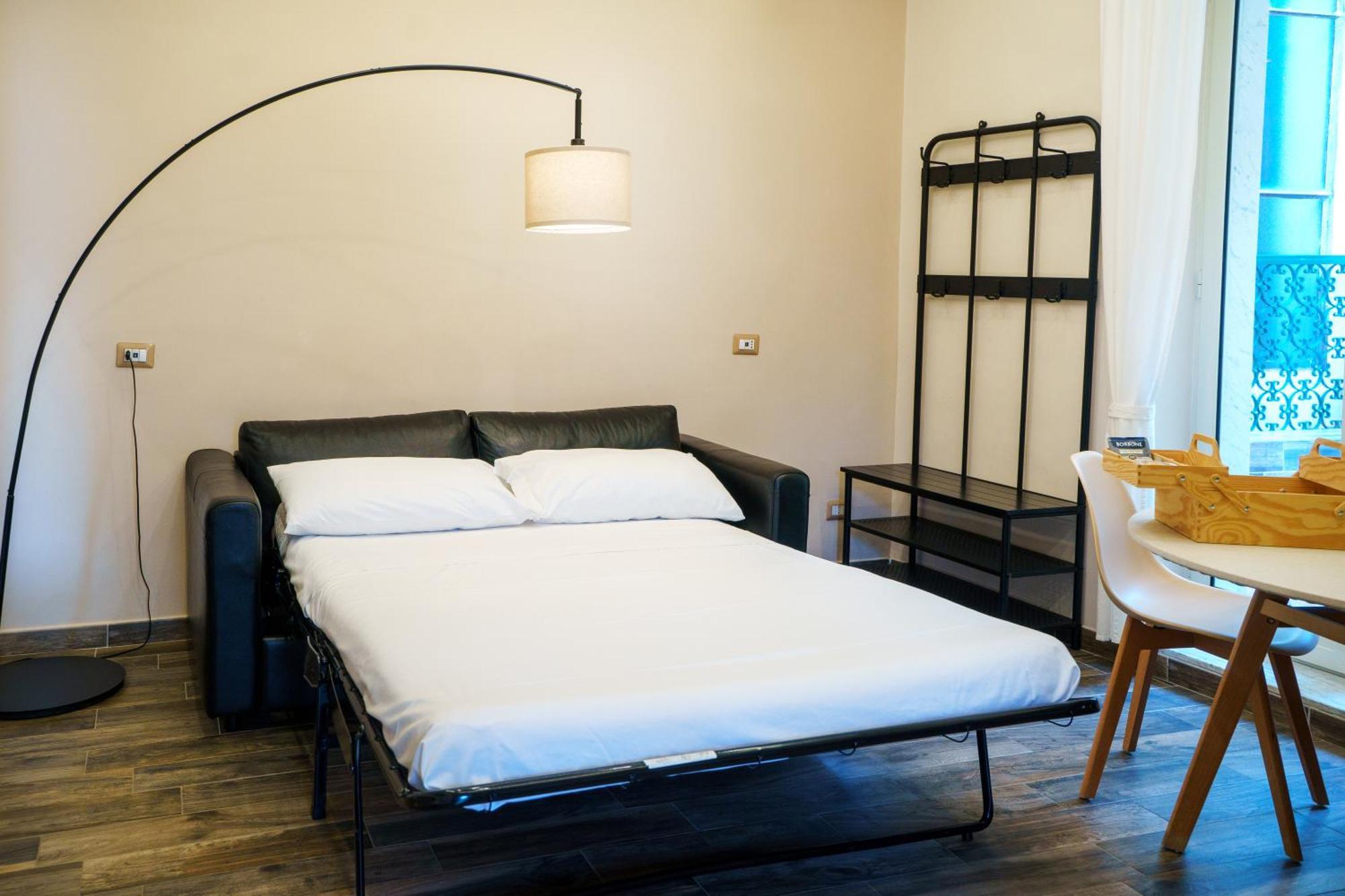 Chiatamone Relais Apartment Napoli Exterior foto